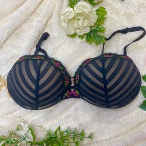 🌷 La Senza 🌷 Bombshell Hello Sugar Add 2 Cups Wireless Bra